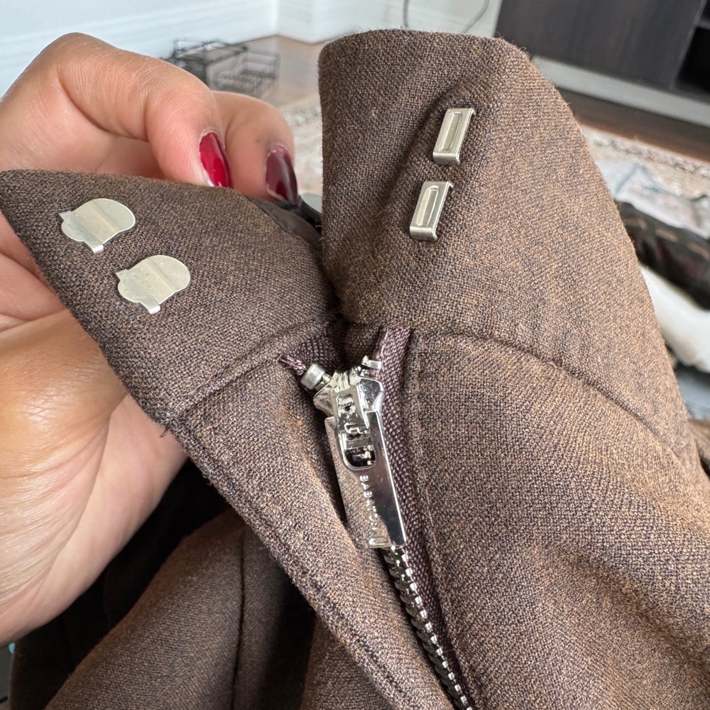 Babaton Pleated Wide Leg Brown Pants High-Waisted - Picture 6 of 13